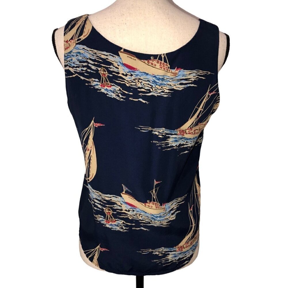 Vintage Womens Top Size 8 Nautical Sailing Ocean Tank Navy Blue Yacht Made USA - Picture 3 of 8